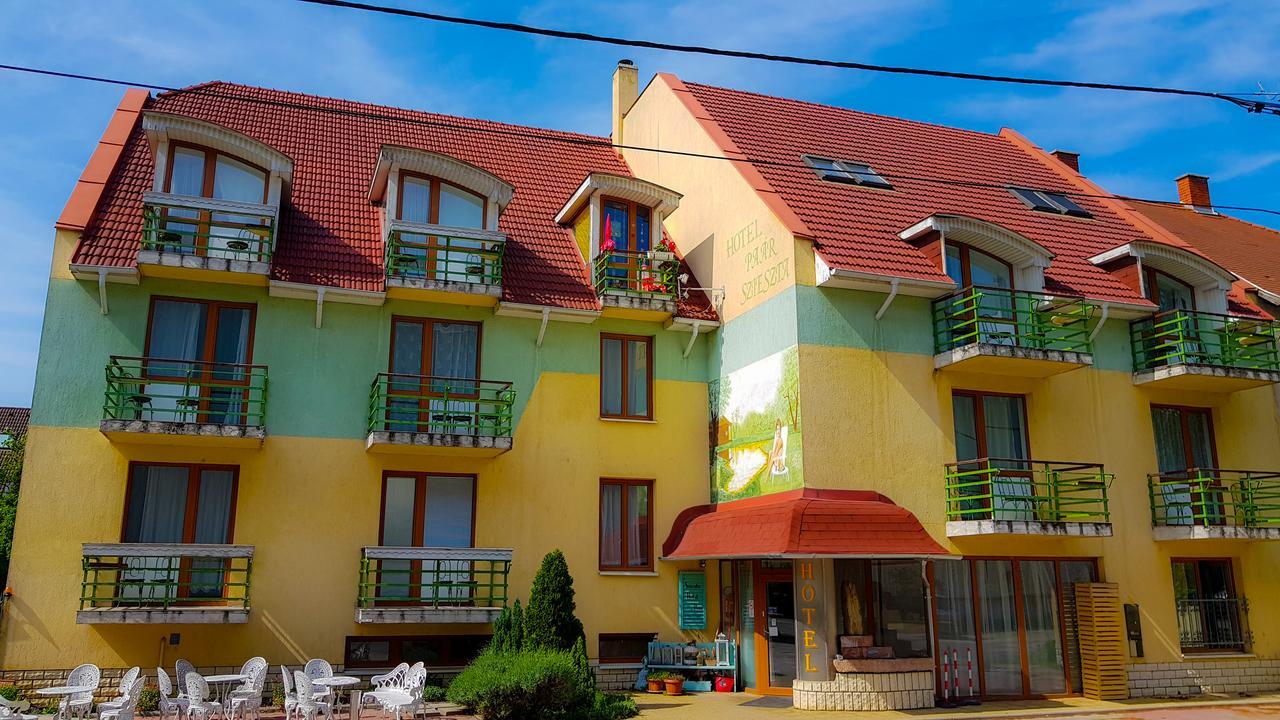 Hotel Paar Szieszta Gyor Ngoại thất bức ảnh