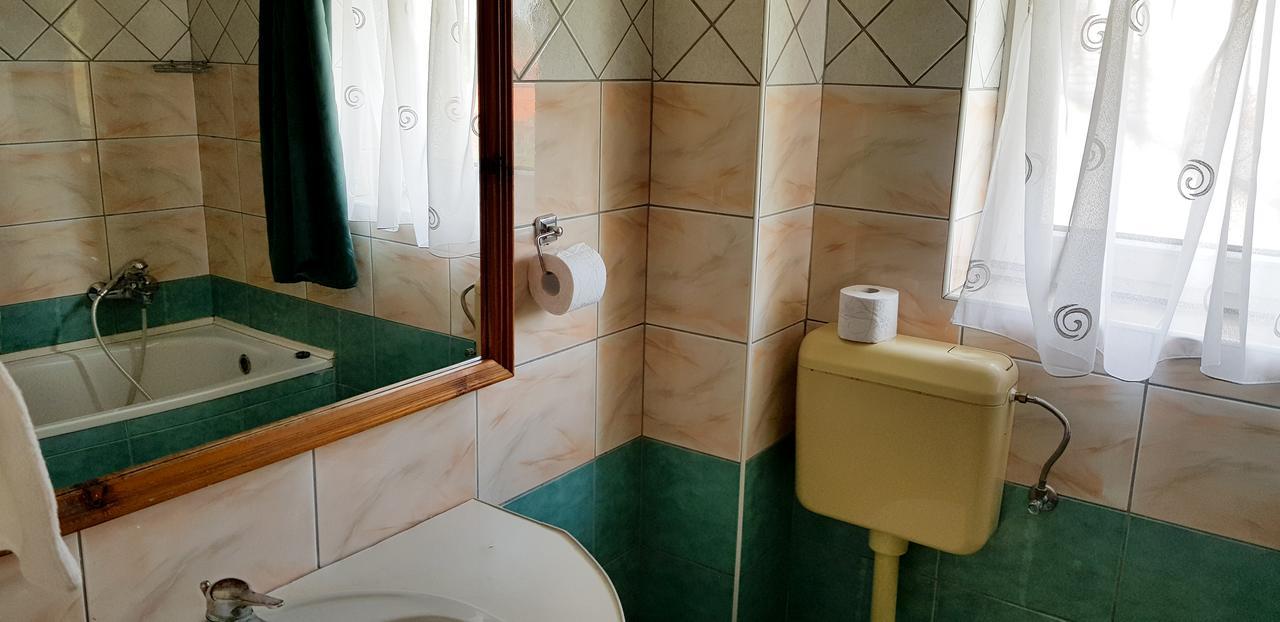 Hotel Paar Szieszta Gyor Ngoại thất bức ảnh